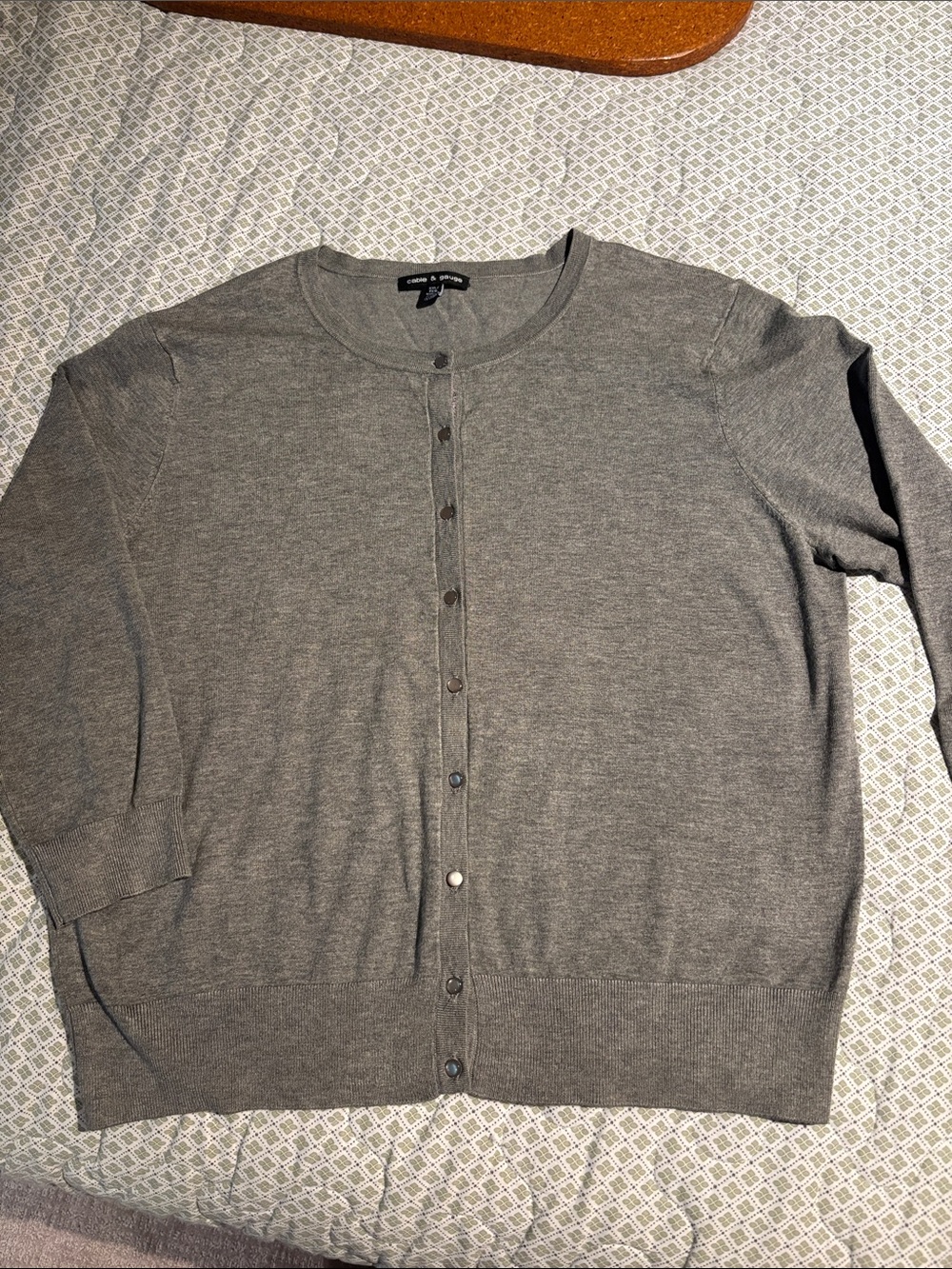 Cable & Gauge Light Gray Button Front Knit Cardigan
